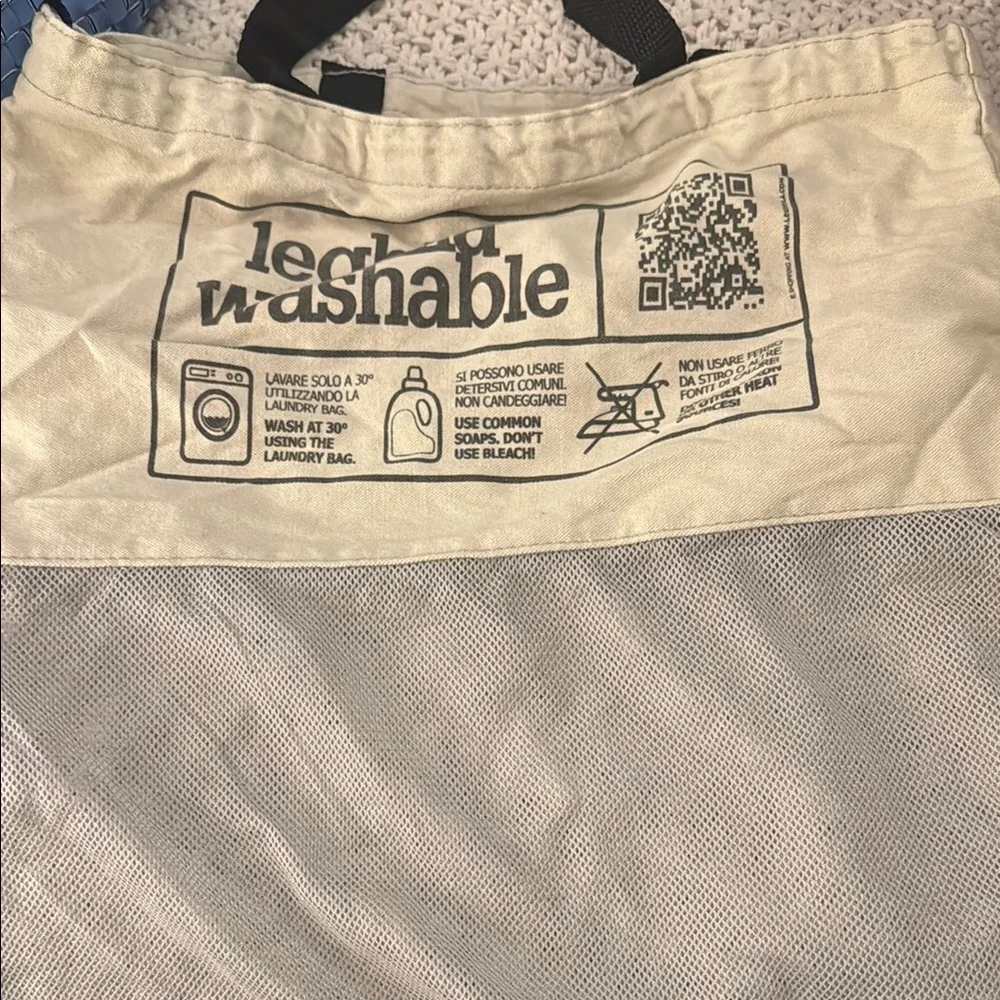 Leghila neoprene Hobo Bag with dust/washable bag.